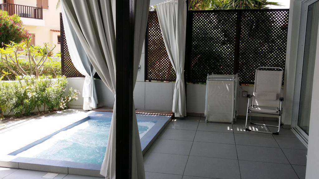 Yialos Holiday Apartments Perivolia Ruang foto