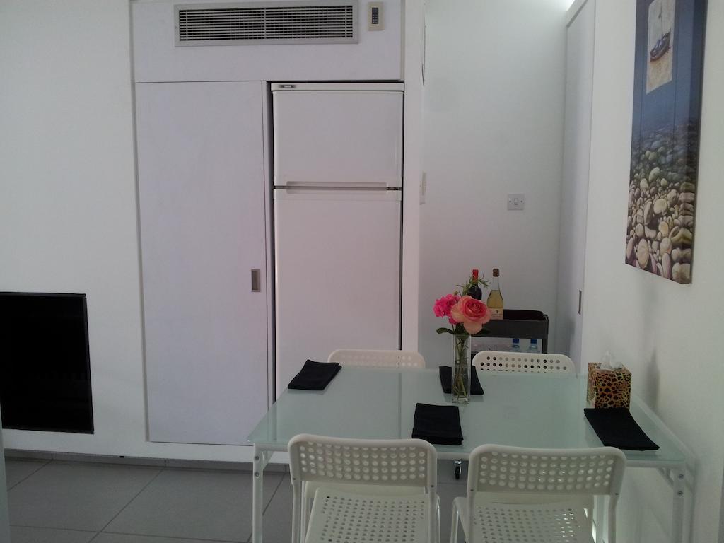 Yialos Holiday Apartments Perivolia Ruang foto