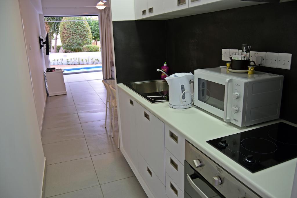 Yialos Holiday Apartments Perivolia Ruang foto