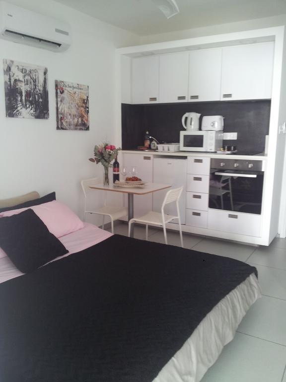 Yialos Holiday Apartments Perivolia Bagian luar foto